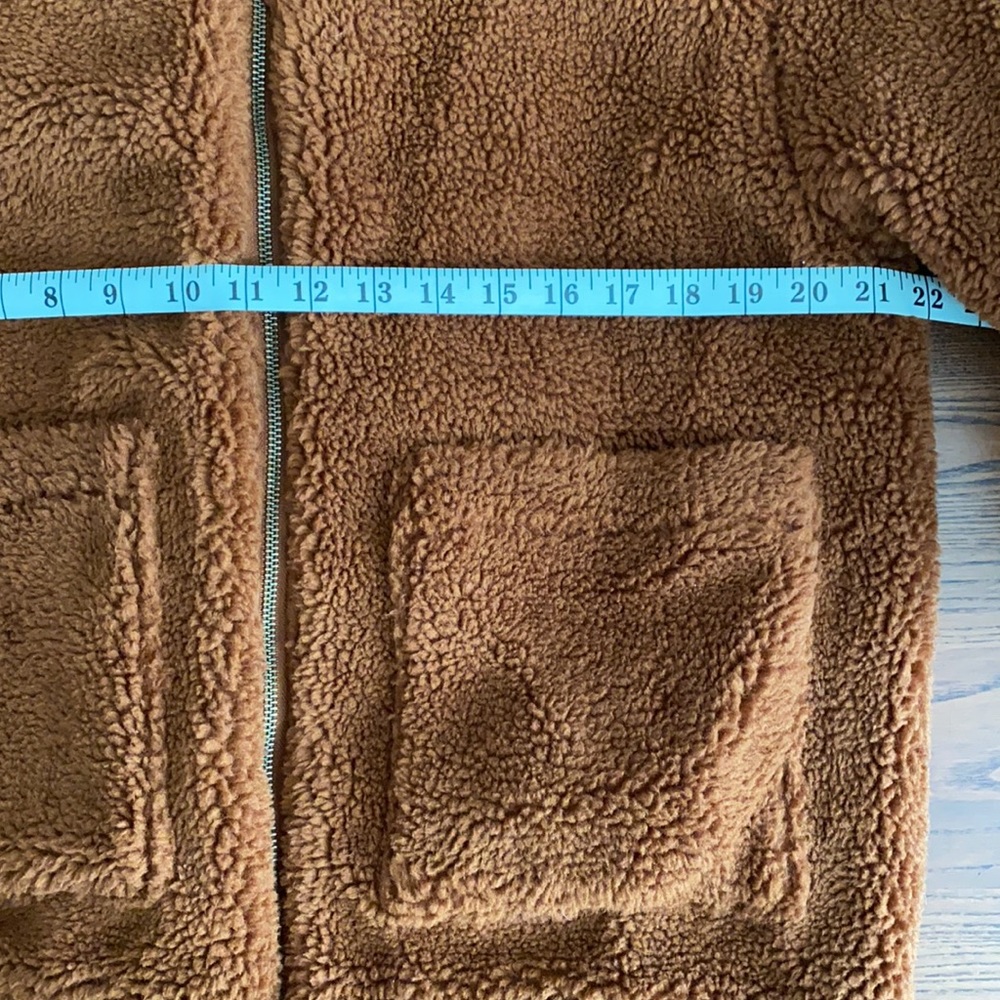NWOT Elodie Faux Shearling Jacket - Picture 9 of 11